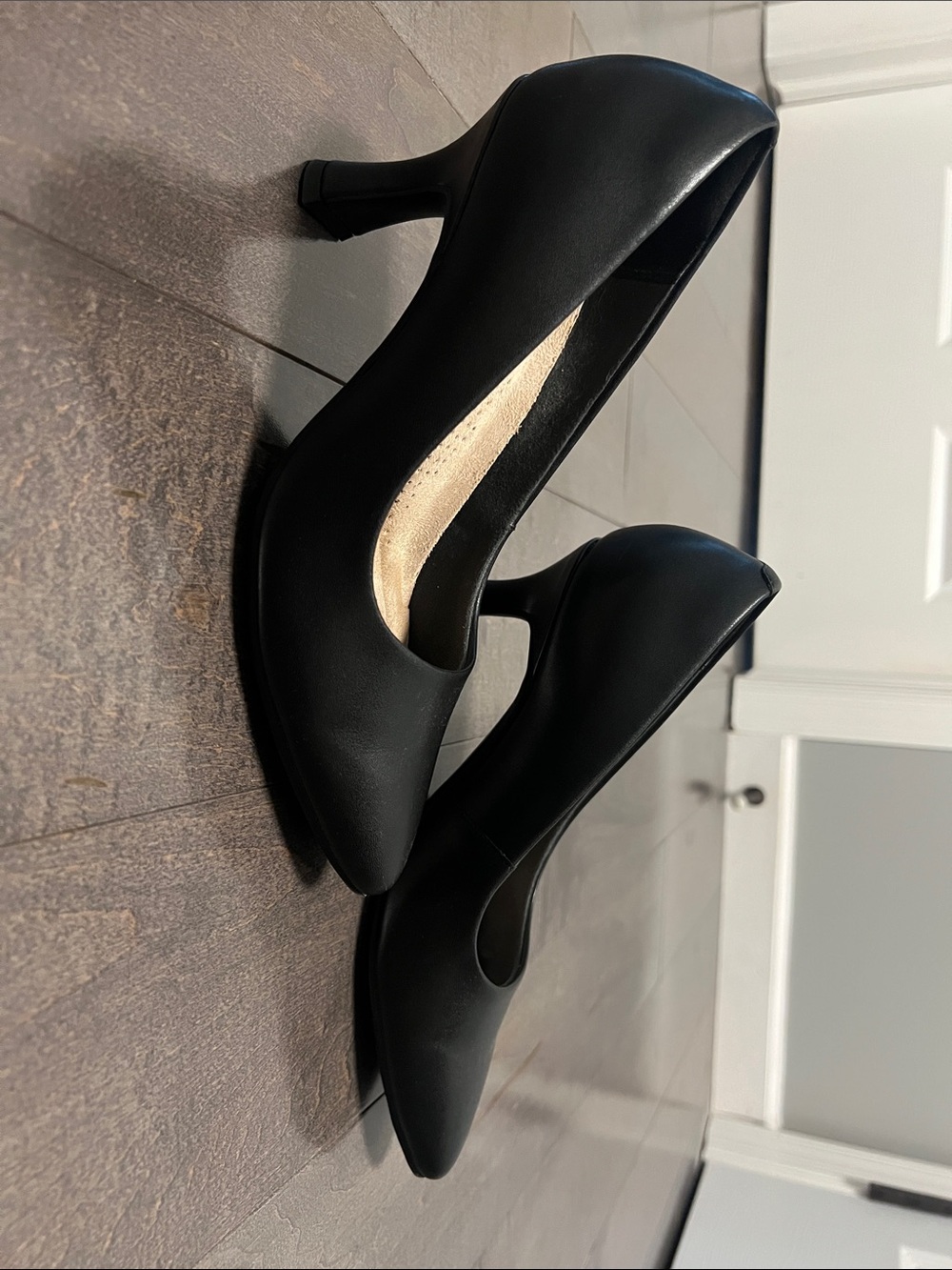 Clarks Black Pointed Mid-Heel Pumps